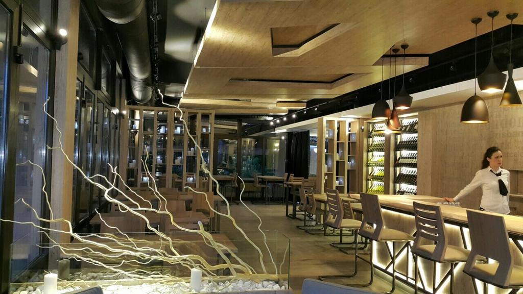 Hotel Le Pont Приедор Экстерьер фото