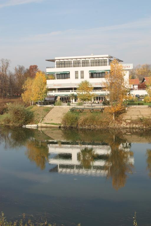 Hotel Le Pont Приедор Экстерьер фото